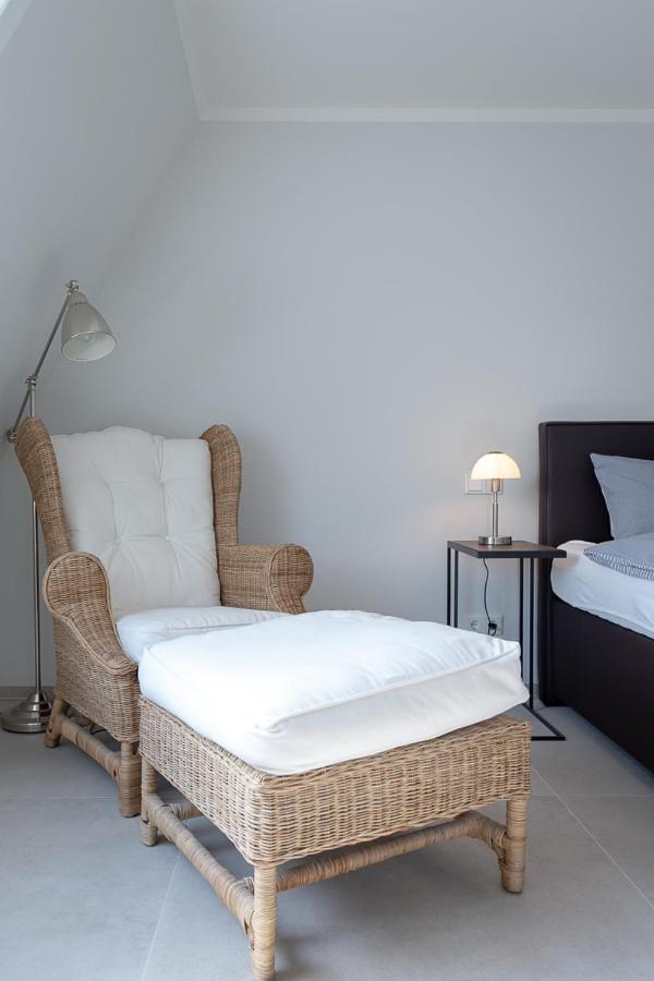 F35b 33 Seaside 33 Apartment *