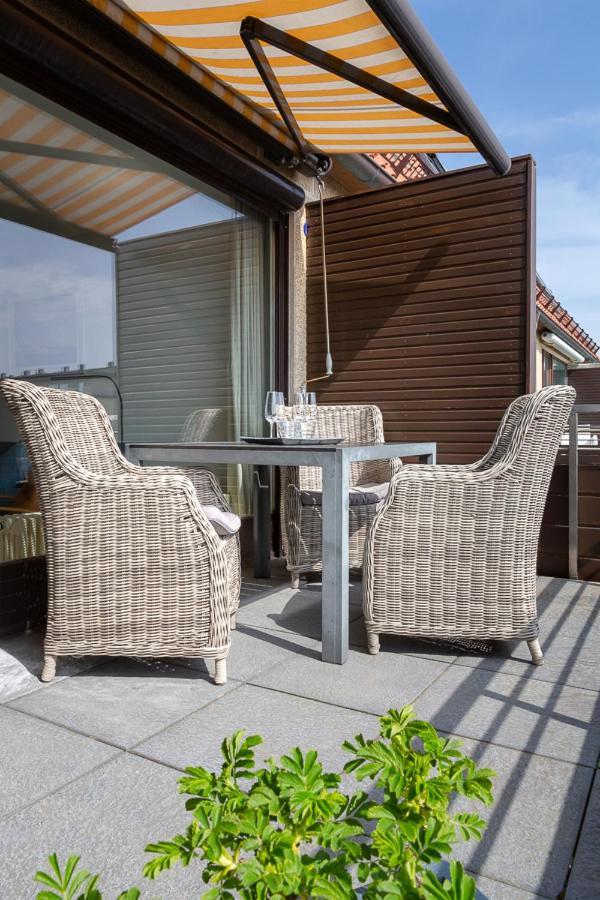 F35b 33 Seaside 33 Apartment *